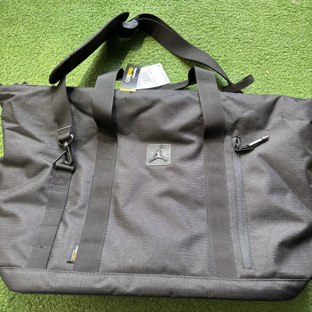 New NIKE JORDAN Cordura Franchise Logo Duffel Bag Dark Smoke Grey MA0900-G9Q NWT